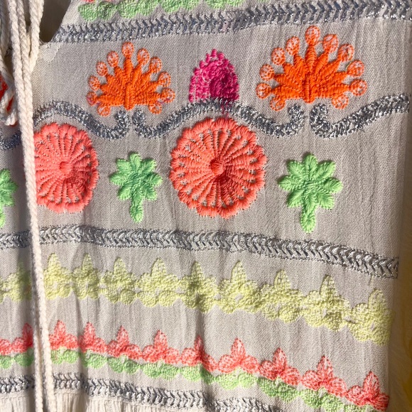 Boho Creme Embroidery top/blouse, casual wear, pair with jeans blouse - Picture 4 of 10